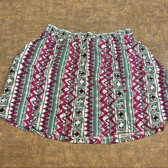 Forever 21 Tribal Print Loose Fit Skirt Juniors' Size Large w/ Pockets - Picture 7 of 8
